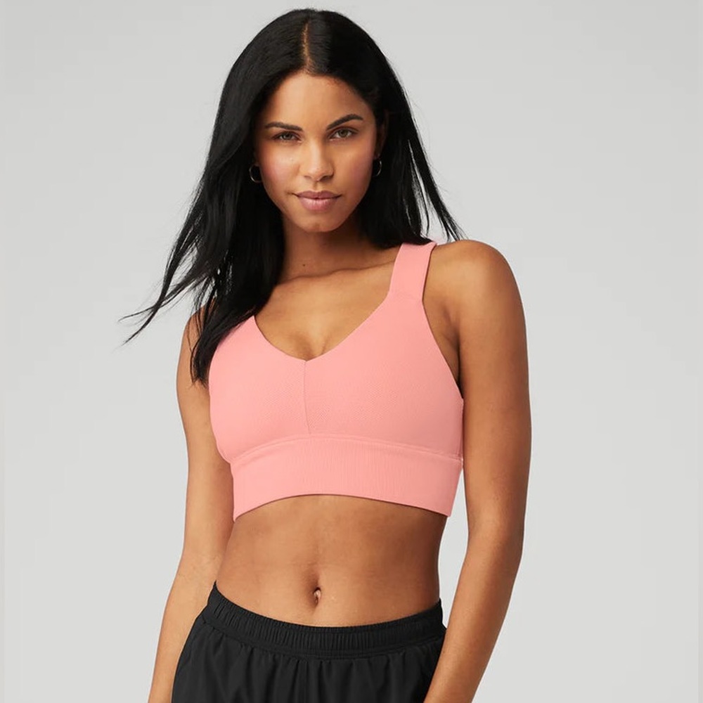 NWT Alo Emulate Sports Bra